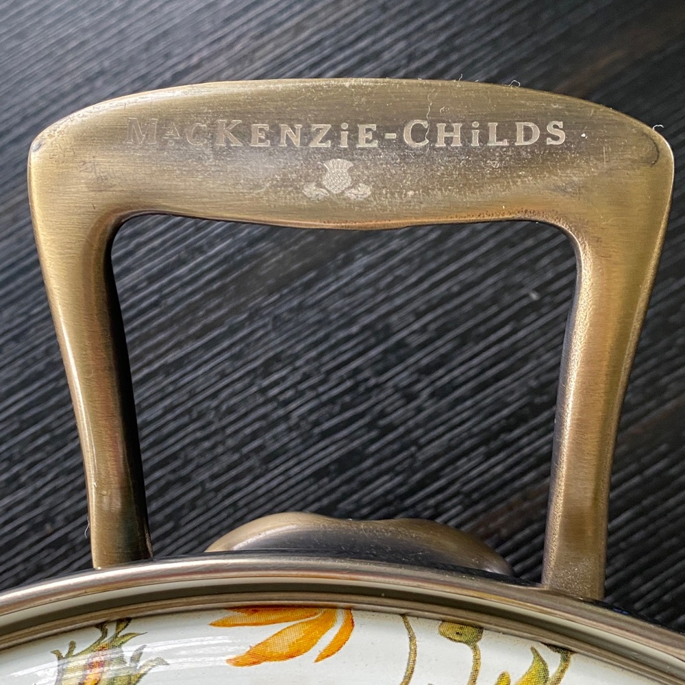 MacKenzie-Childs casserole with damaged lid - Picture 4 of 9